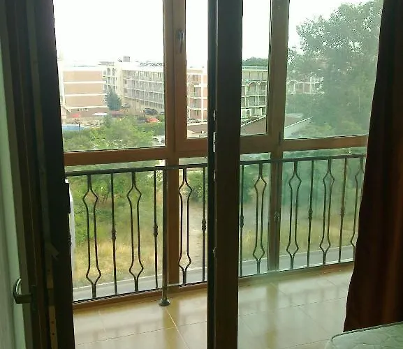 Family Black Sea 2* Солнечный берег