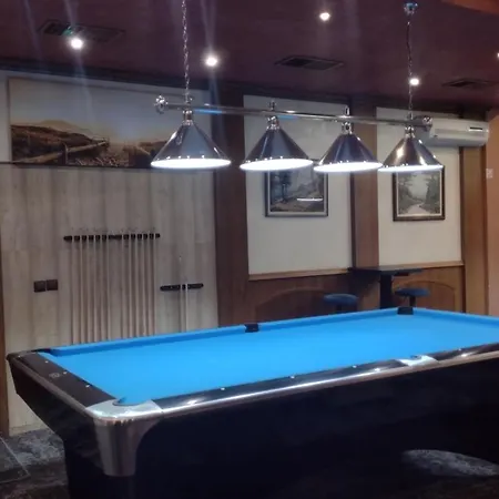 Family Black Sea Slantschew brjag